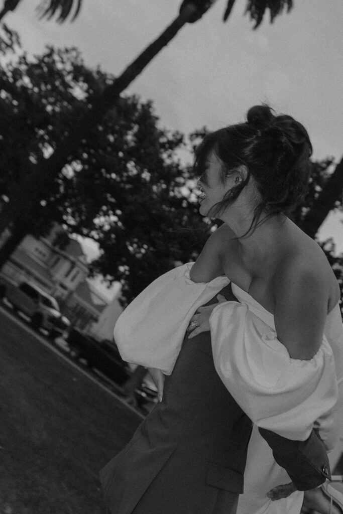 modern courthouse wedding with editorial and documentary couple