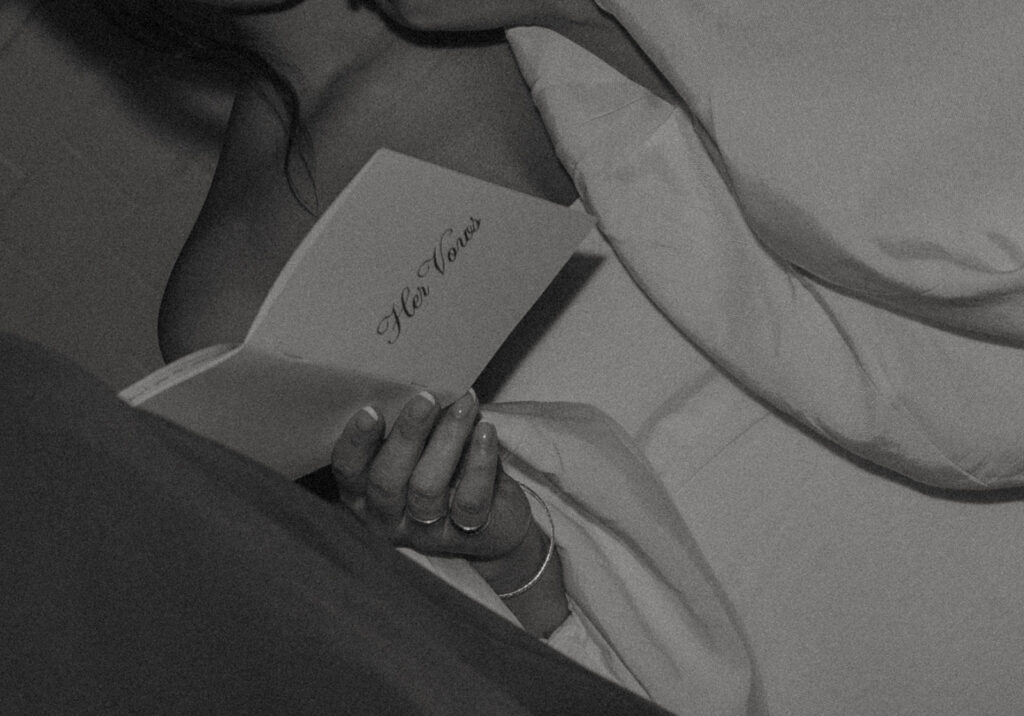 modern courthouse wedding with editorial and documentary couple