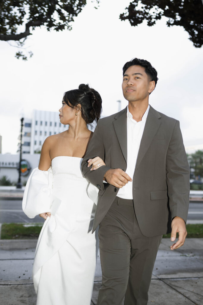 modern courthouse wedding with editorial and documentary couple