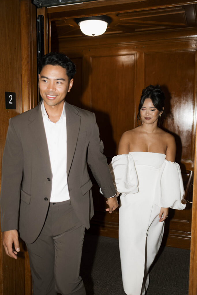 modern courthouse wedding with editorial and documentary couple