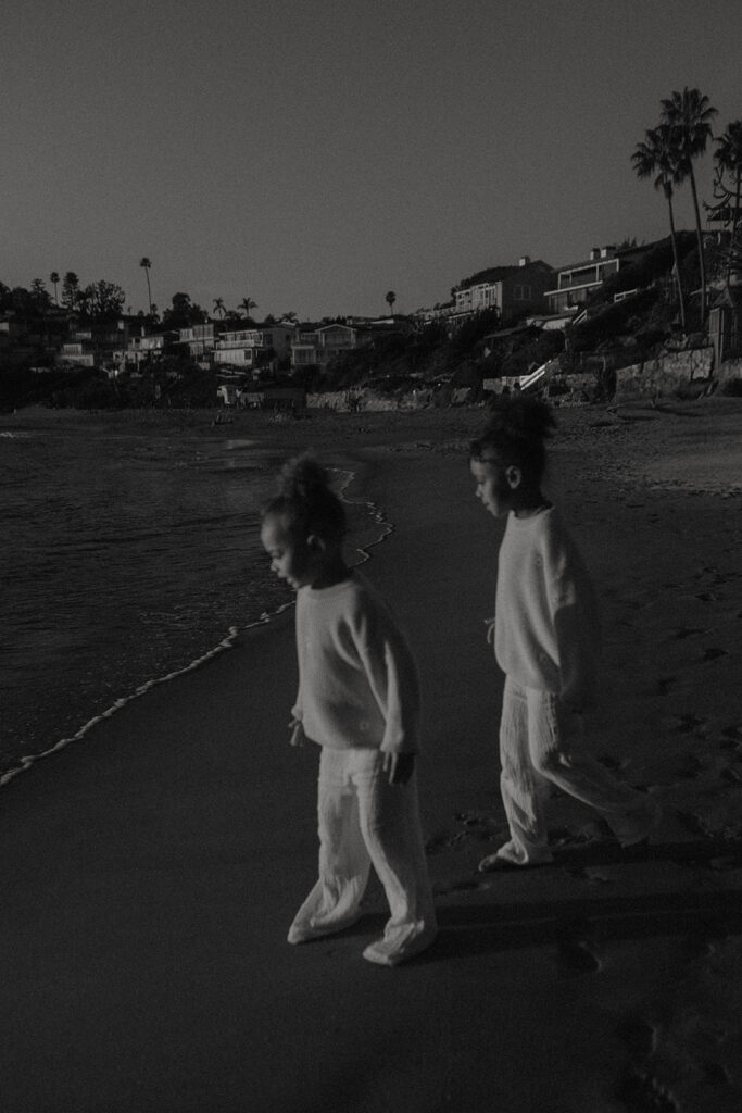 family photoshoot on the beach at sunset